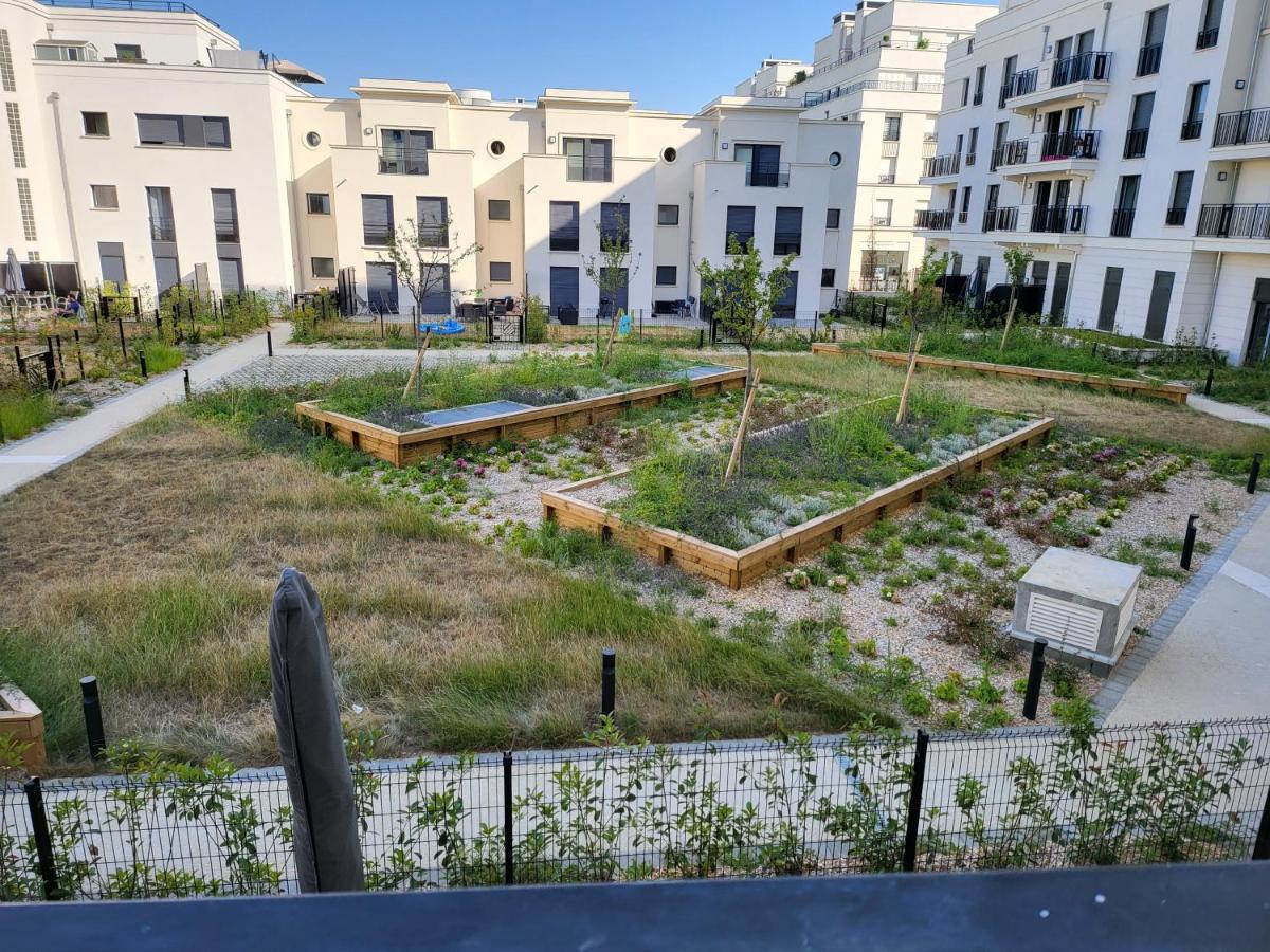 Superbe Appartement à 3min à pieds de la gare Chessy  Extérieur photo