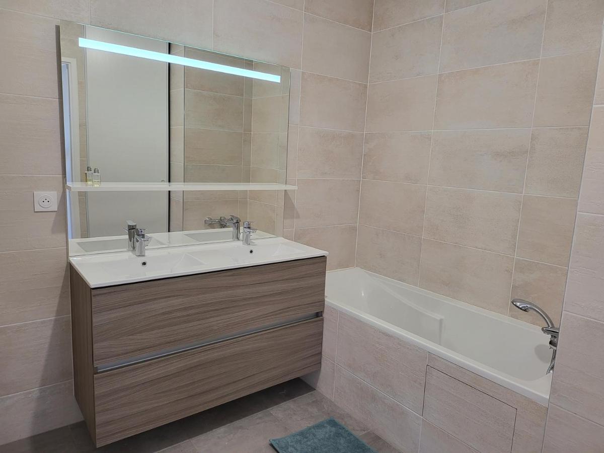 Superbe Appartement à 3min à pieds de la gare Chessy  Extérieur photo