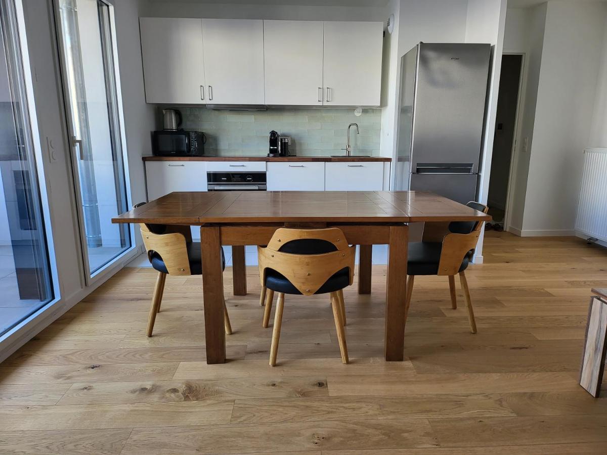 Superbe Appartement à 3min à pieds de la gare Chessy  Extérieur photo