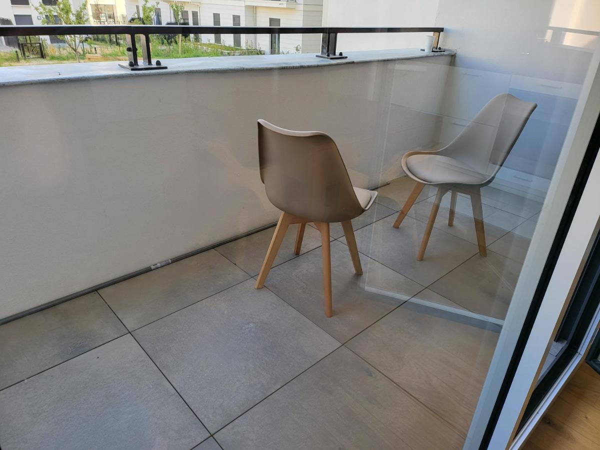 Superbe Appartement à 3min à pieds de la gare Chessy  Extérieur photo